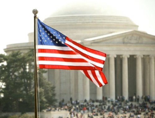 Vulturii se întorc la Washington!